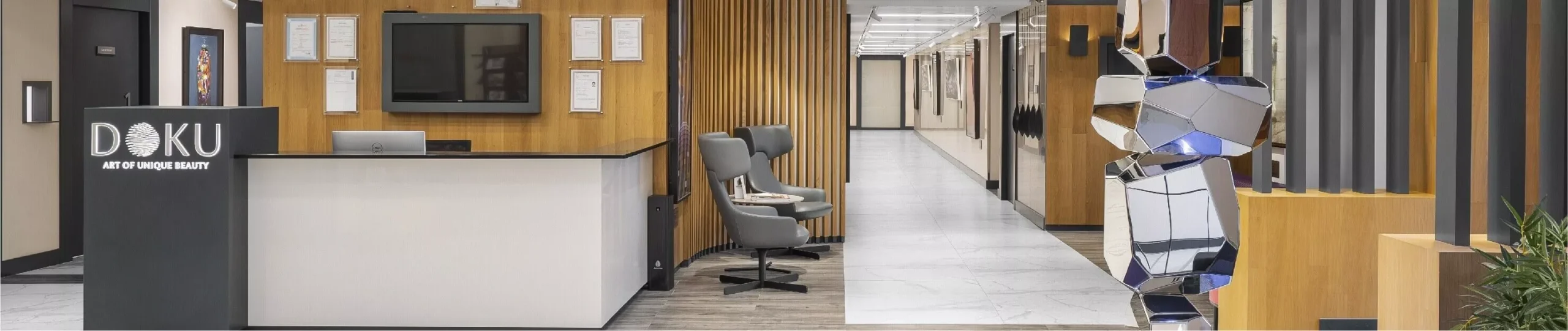 من يمكنه إجراء جراحة شد الوجه؟