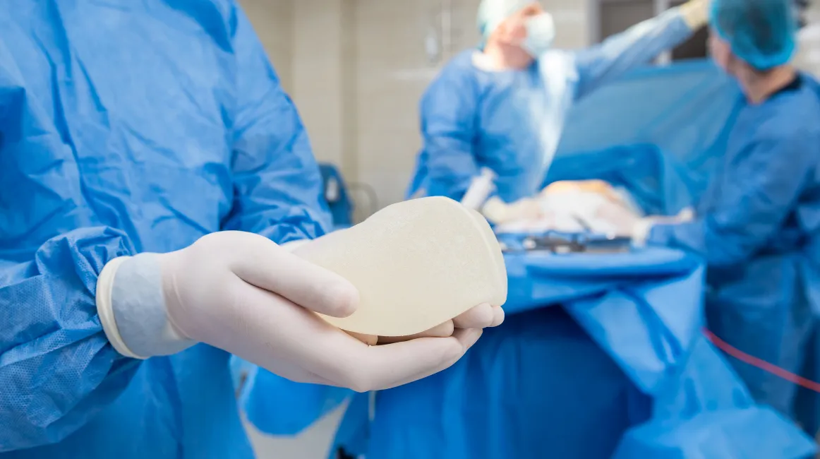 Beste Chirurgen für Brust-OPs in der Türkei: So treffen Sie die richtige Wahl | Doku Clinic Beste Chirurgen für Brust-OPs in der Türkei