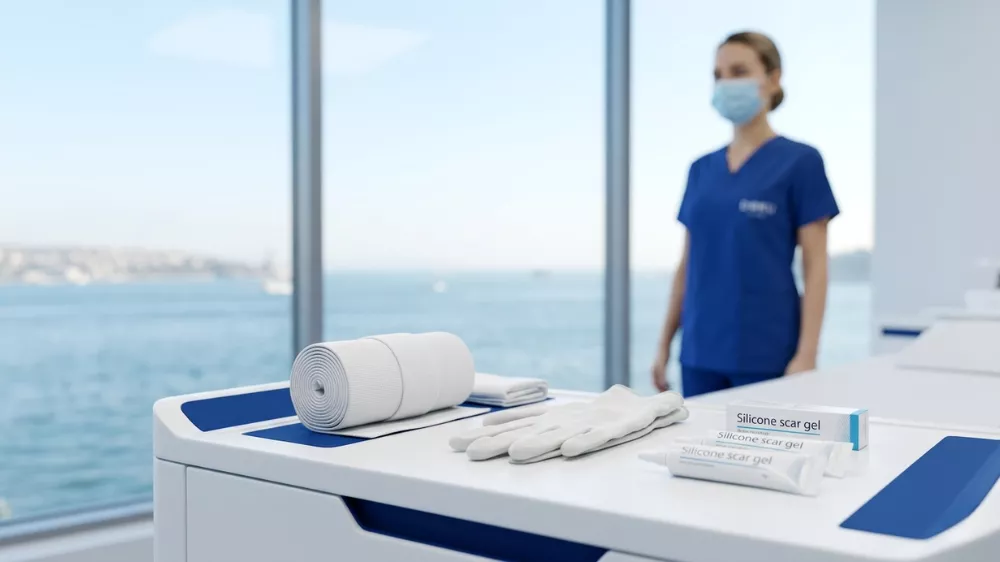 Facelift-Erholung in der Türkei: Heilungsverlauf und Nachsorge-Leitfaden Facelift Recovery Turkey: Healing Timeline and Aftercare Guide