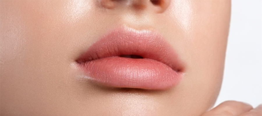 Dudak Kaldırma Sonrası Bakım Nasıl Olmalı? (Lip Lift Sonrası İyileşme Rehberi)